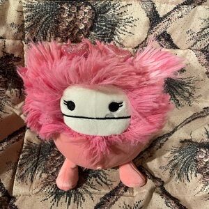 5” Caparinne the Bigfoot Squishmallow